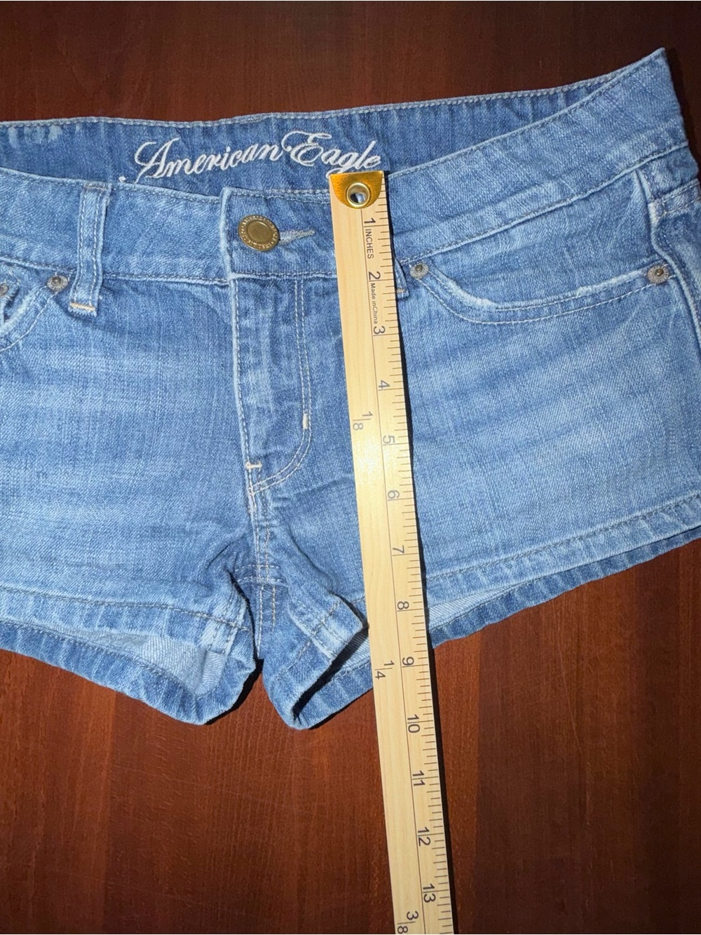 American Eagle Y2K Low Rise Micro Denim Shorts Size 6 - Picture 6 of 6